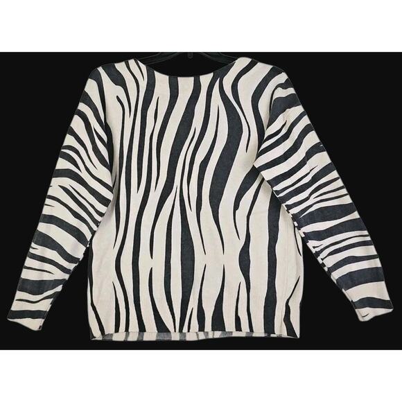 Fate~Woma Sz. M~Off-Whire/Gray Zebra Animal Print Boat Neck Sweater Angora Blend - Picture 13 of 13